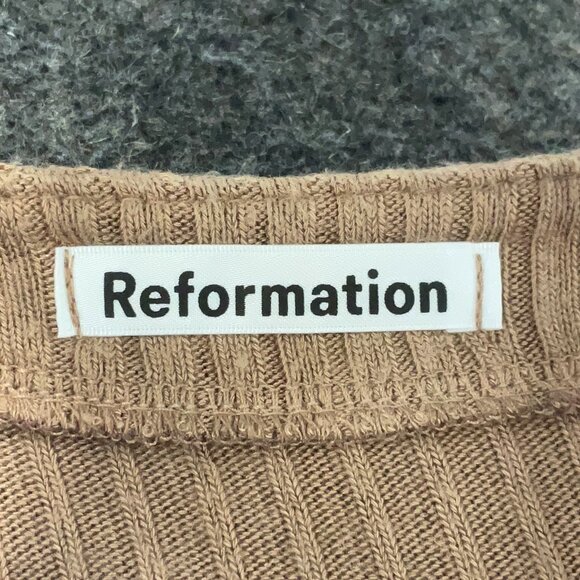 Reformation Nella Knit Button-Front Crop Top – Camel Brown (RARE color) - Picture 6 of 7